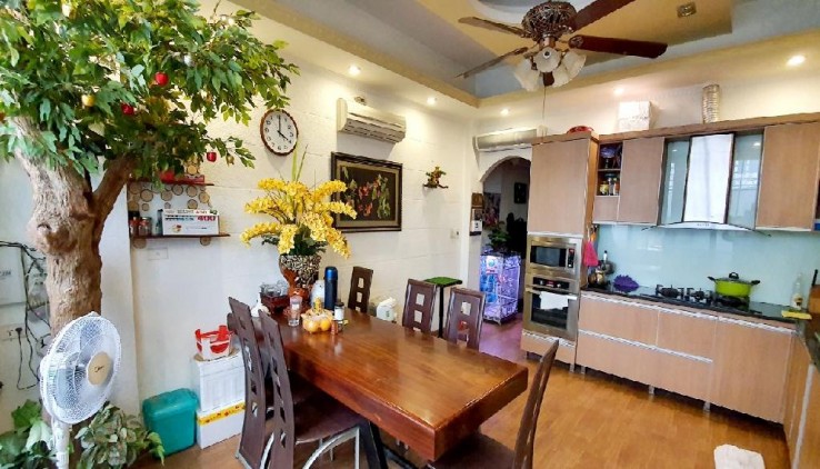 $$ NHÀ LÔ GÓC SIÊU HIẾM - 2 THOÁNG - 6 PHÒNG NGỦ - 9.8 TỶ