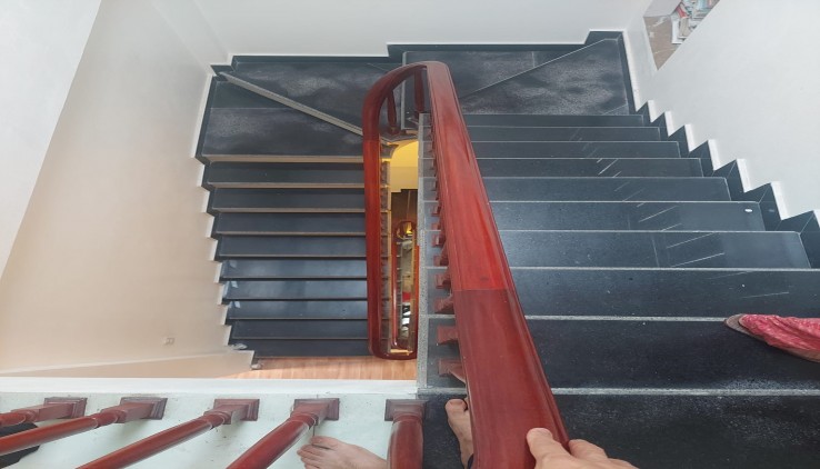 Bán nhà 3 tầng trung tâm phường Quang Trung, TP Thái Bình, Diện tích 97m², Giá 3.3 tỷ, khu gần nhiều