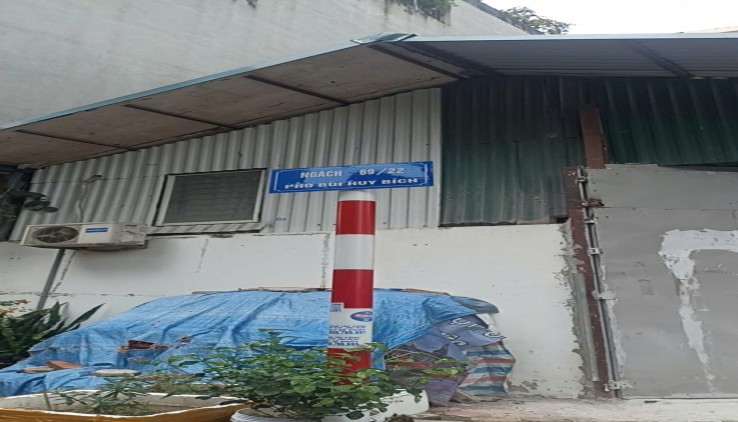 Bán 80m2 đất, có sẵn nhà cấp 4 Bùi Huy Bích, Hoàng Mai, Hà Nội. Giá 1x tỷ.