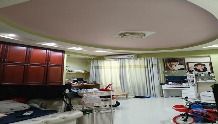 Mặt tiền ngay Lê Bôi 4x21 sổ riêng 3 tầng chỉ 11 tỷ 4