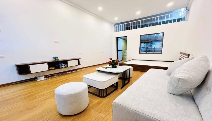 Bán CH tập thể tầng 5 phố Trần Quý Cáp,55m2,Full nt đẹp, ở luôn > 2 tỷ