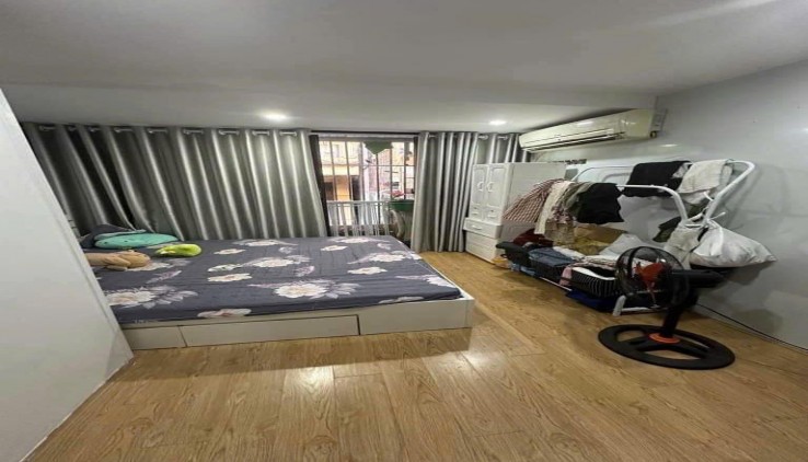 Bán căn tập thể phố 8/3, Hai Bà Trưng, 55m2, full nội thất. Nhỉnh 2 tỷ
