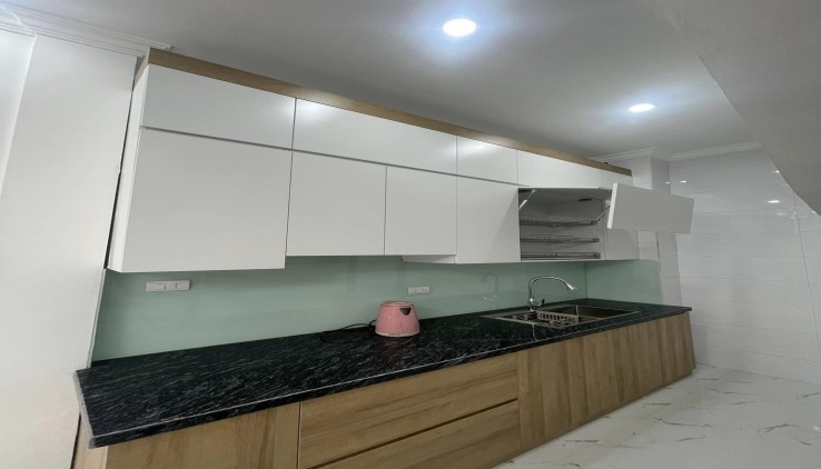 Chính chủ gửi bán gấp nhà mới phố Đại Đồng, Hoàng Mai, Hà Nội 30m2 4 tầng 4.95 tỷ