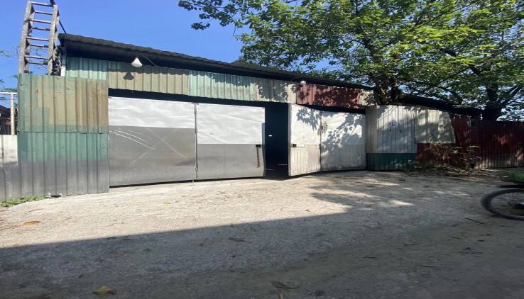 Cho thuê kho mặt đường Liên Ninh, Thanh Trì, Diện tích 200m2, Giá 10 triệu/tháng