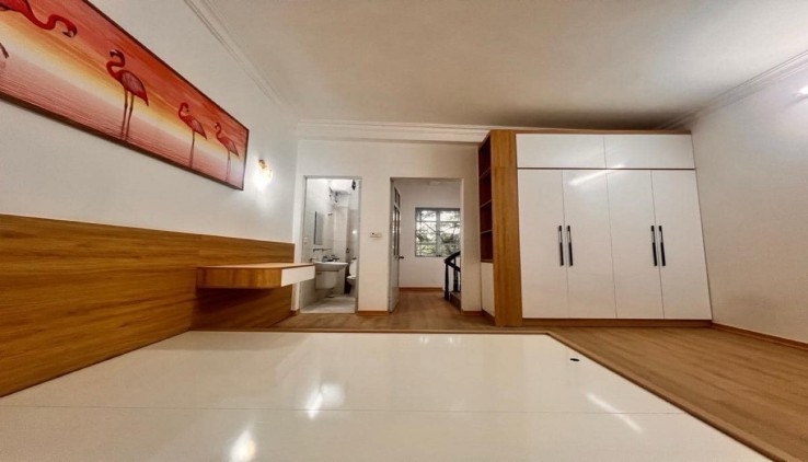 ✳️Nhà Vip Nguyễn Lương Bằng 34M2 4T MT 5M, Chỉ 6.6 Tỷ  Gần Phố Ngõ Rộng 2 Thoáng trước sau✳️