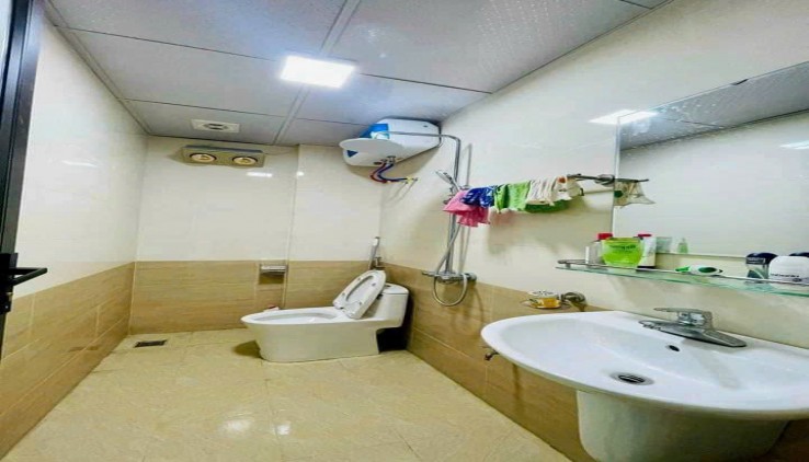 Bán nhà 3 tầng mặt phố Đoàn Nguyễn Tuấn, Thái Bình giá 5 tỷ, 58m².