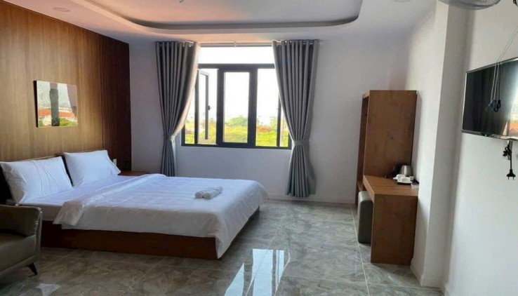 Hạ giá bán nhanh trong tuần nhà 2 lầu 3 PN Dĩ An BÌnh Dương từ 3,9 tỷ xuống 3 tỷ 350 triệu