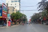 Bán nhà 3 tầng Mặt đường kinh doanh Lý Bôn