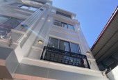 Bán nhà Việt Hưng 33m², 5 tầng – Vị trí đẹp, 10m ngõ oto tránh – Chỉ 4,85 tỷ!