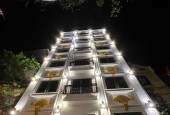 Bán tòa CCMN/CHDV xịn 8 tầng, 250m2, mặt tiền 9m, Mặt phố vỉa hè, thu nhập 300tr/tháng