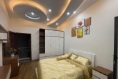 Bán căn chung cư tòa CT36B Định Công, nhà đẹp, view hồ, 100m, 3 ngủ, 2wc, 5.38 tỷ