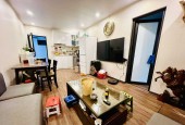 Bán căn hộ tập thể phố Nguyễn Trãi, T.Xuân, 95m2. Full nt. Nhỉnh 3 tỷ