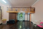 Cho thuê căn hộ tầng 2 biệt thự Pháp cổ phố Quán Thánh, Ba Đình