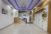 NHÀ ĐẸP 3 TẦNG 3 MÊ MỚI KENG - MẸ THỨ- HÒA XUÂN -GIÁ CHỈ 5,7 TỶ
