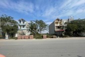 Cần bán lô đất mặt đường 385, diện tích 72m giá nhỉnh 2 tỷ kinh doanh buôn bán tốt