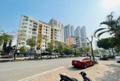 Bán gấp Nhà Mặt Phố Nguyễn Hoàng 75m/6T Thang máy,MT 4.7m 45.5 tỷ, vỉa hè rộng