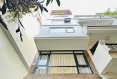 Đẹp Hiếm,Ôtô tránh Giang Văn Minh,Kim Mã 37m/7T Thang máy-15 Tỷ,ngõ thông,gần phố