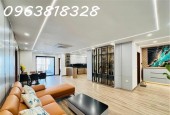 NHÀ ĐẸP ĐÓN TẾT- CĂN HỘ CHUNG CƯ CAO CẤP CẦU GIẤY - KHU VÍP ĐÁNG SỐNG - PHÒNG NÀO CŨNG NGẬP TRÀN ÁNH SÁNG - TẶNG FULL NỘI THẤT SANG XỊN- 181M, 3 NGỦ,