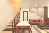 bán nhà Phan Kế Bính, nhà đẹp ở ngay, gần phố, ngõ rộng, 65m * 5 tầng - chỉ 12 tỷ