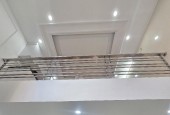 Bán nhà Kim Giang, Thanh Trì, gần ô tô, 3 bước ra phố, 30m2, 5.98 tỷ