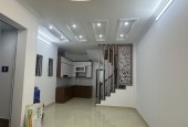 Bán nhà Kim Giang, Thanh Trìi, Ngõ nông MT rộng, 40m2, 6.4 tỷ