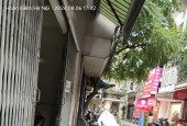 Bán gấp giá rẻ căn hộ tầng 1 khép kín Bùi Ngọc Dương 20m, mặt tiền 4m,1.1 tỷ Hai Bà Trưng.