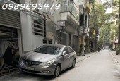 Chính chủ bán nhà riêng phố Huỳnh Thúc Kháng, Đống Đa, vài bước ra phố, nhà mới, 45m2 giá 8,9 tỷ