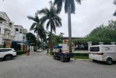 BÁN BIỆT THỰ CIPUTRA 180m2  HƯỚNG ĐÔNG NAM  HÀNG HIẾM  GIÁ RẺ