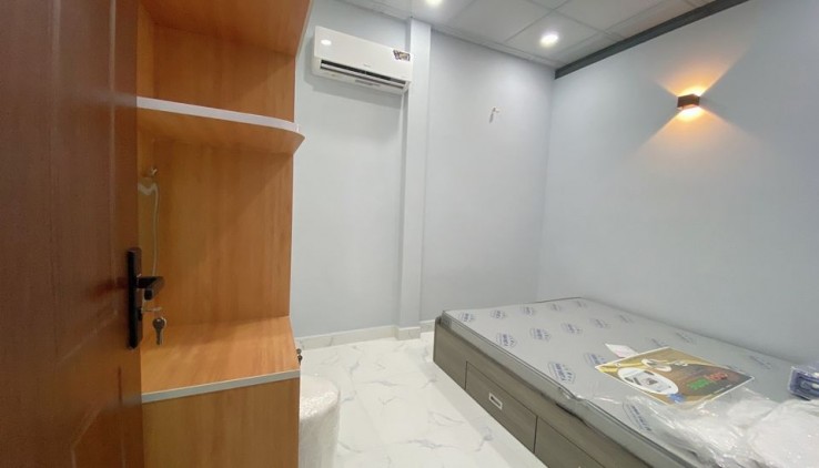 CỰC NGON GẤP BÁN GIẢM 800, CÒN 7.x TỶ, 60M2 4X15, 5 TẦNG, HẺM 6M, 2 XE HƠI TRÁNH, ĐẸP NHẤT THỐNG NHẤT GÒ VẤP.