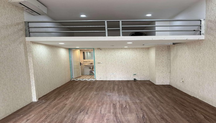 Cho thuê mặt bằng làm Spa, cà phê, KD sạch sẽ Phố Láng Hạ, 6 Triệu