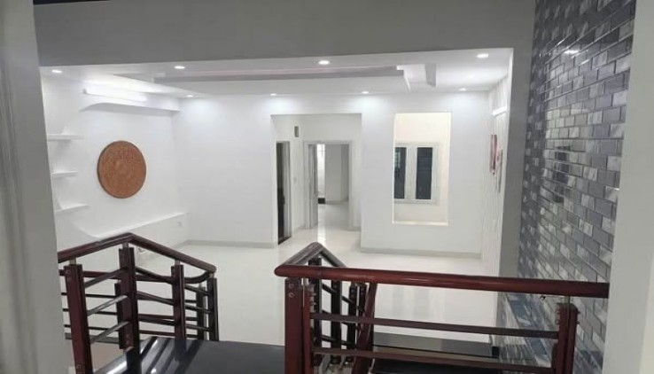 Nhà 2 tầng 125m2 Lư Giang - Hòa Xuân-Giá chỉ 4,9 tỷ .