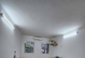 Bán căn tập thể tầng 3 phố Nguyễn Công Trứ, 60m2, 2pn, Nhỉnh 3 tỷ.