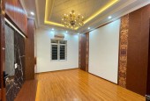 Bán nhà Hoàng Như Tiếp, Bồ Đề, Long Biên, thang máy, full nội thất cao cấp. 60m2*6T, 11.75 tỷ