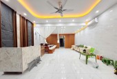 CHỦ CẦN BÁN GẤP NHÀ 5T MẶT ĐẠI LỘ KỲ ĐỒNG CHỈ VIỆC XÁCH VALY VỀ Ở NGAY
