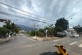 Lô Góc 260m2 siêu đẹp gần biển Sơn Trà ,sát Núi -Thanh Vinh 3 -Sơn Trà -Giá chỉ 16,5 tỷ .