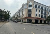 Bán đất đường Hà Huy Tập view Vincom Shophouse Quảng Trị