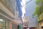 Bán nhà Dòng Tiền tại Hào Nam, 8 Tầng Thang Máy 23 Căn Hộ Cho Thuê 18,3 tỷ, 80m2, 25PN + 25WC