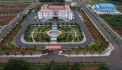 Bán lỗ lô đất 250m2 có 100 thổ cư, giá 280tr, cách trung tâm HC 400m. đường 10m
