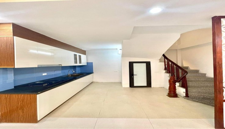 Nhà mới Liên Mạc, 38x5T lô goc,KD, XE TẢI, 4 NGỦ, GIÁ 5.6 TỶ