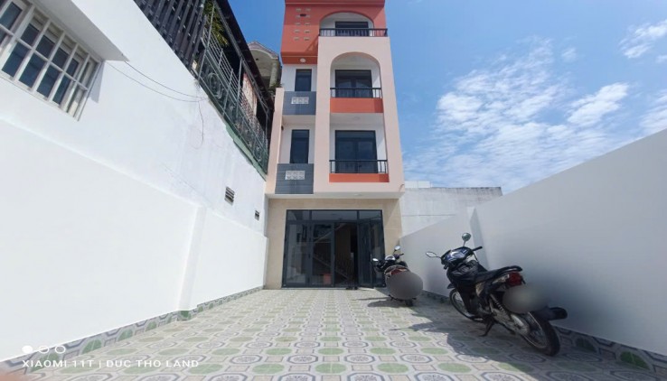 Bán Nhà mới NGON 121m2, 4 tầng, 7PN mặt tiền KD Thạnh Lộc gần Chợ Cầu Đồng