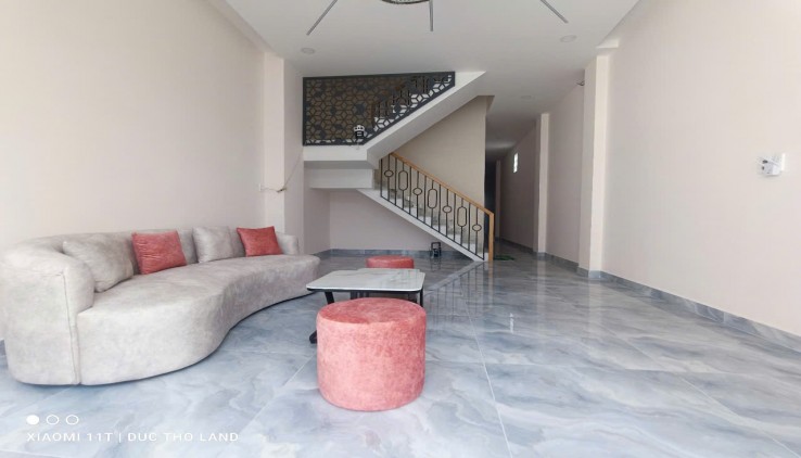 Bán Nhà mới NGON 121m2, 4 tầng, 7PN mặt tiền KD Thạnh Lộc gần Chợ Cầu Đồng