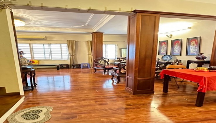 Nguyễn Văn Huyên Cầu Giấy - lô góc - MT rộng - gần phố - 66m chỉ 15 tỷ