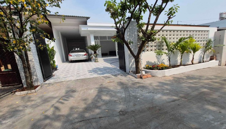 CHỦ NGỘP QUÁ NGỘP NHÀ CẤP 4 MỚI TINH, HẺM XE TẢI, NGANG KHỦNG 8.6M, NGAY TRƯỜNG NGUYỄN THỊ NUÔI - BAO ĐẦU TƯ - CHỈ HƠN 20Tr/M2.