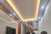 BÁN NHÀ 4 tầng đẹp, Hoàng Mai, 44m², 6.9 tỷ - Vị trí vàng, ô tô đỗ cửa