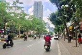 Ngọc Khánh, Ba Đình ô tô tránh 30 m2, MT 4.2 m, 4 tầng, giá chỉ 11.5 tỷ