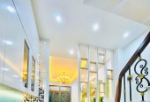 ĐẸP NHƯ TRANH VẼ-Phố Tôn Đức Thắng 32/35m2, 4Tầng chỉ 6.2 Tỷ,mới đẹp ở ngay