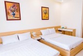 Tòa căn hộ biển Mỹ Khê 8 tàng -Dòng tiền 70 triệu tháng - Giá chỉ 19,2 tỷ .