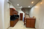 Bán nhà Ái Mộ 40m2* 5 tầng* 6.6 tỷ, full nội thất