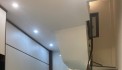 Nhà đẹp Lạc Long Quân, Tây Hồ, ngõ nông lô góc 35 m2, giá chỉ 7,4 tỷ
