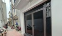 Hoàng Quốc Việt 45m2 - 6 Tầng  CÒN MỚI ĐẸP 6 NGỦ - PHỐ VIP GẦN OTO TRÁNH  -  11.5 tỷ